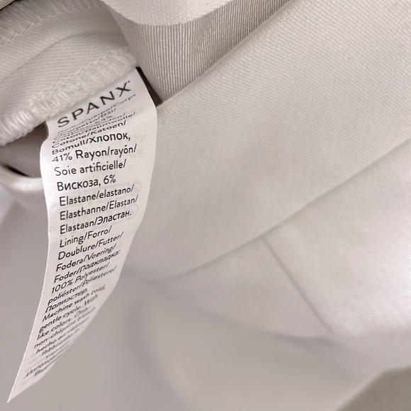 NWT SPANX On-the-Go 6” Shorts with Ultimate Opacity Technology in Classic White - Picture 9 of 9